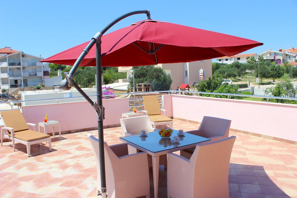 Apartments Stepic Trogir Quarto foto