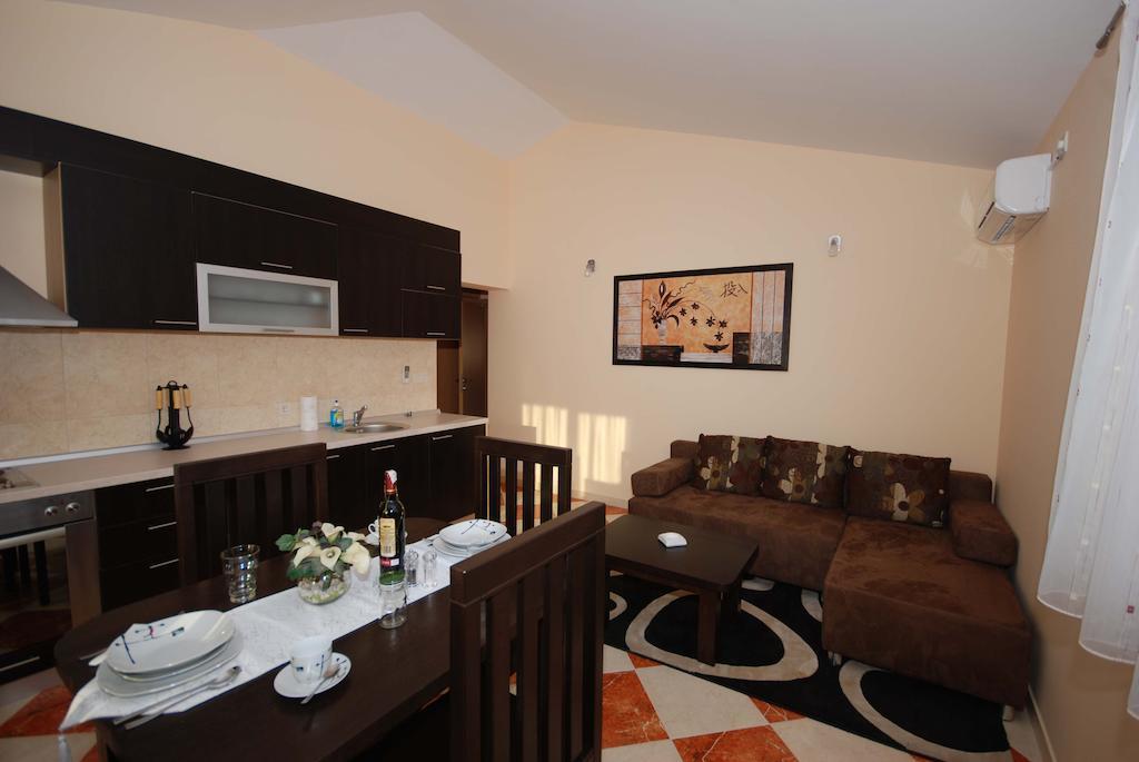 Apartments Stepic Trogir Quarto foto
